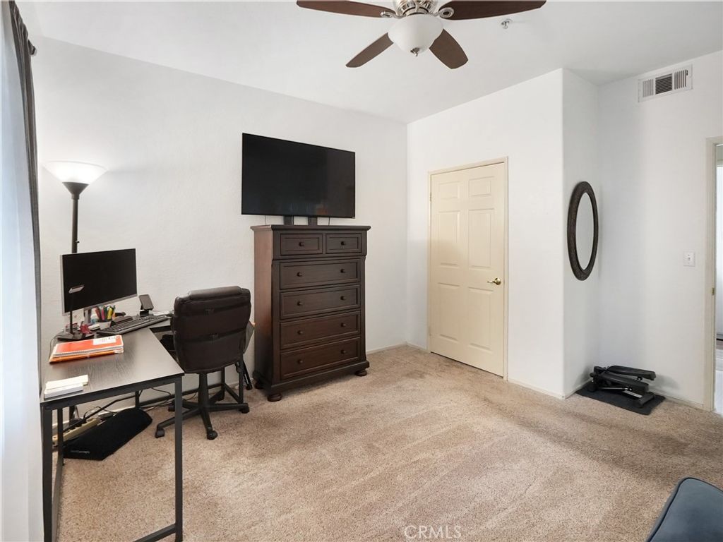 Image 13 of property listing at 24909 Madison Avenue 3314, Murrieta, CA 92562