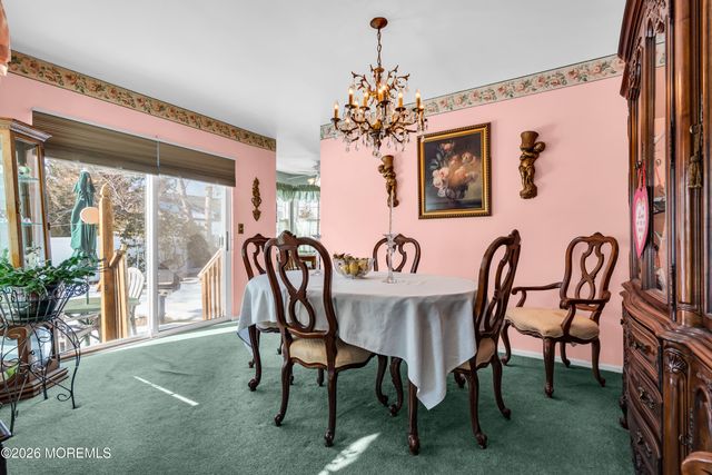 160 N Spinnaker Avenue, Manahawkin, NJ 08050