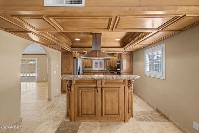 7244 W SUNNYSLOPE Lane, Peoria, AZ 85345
