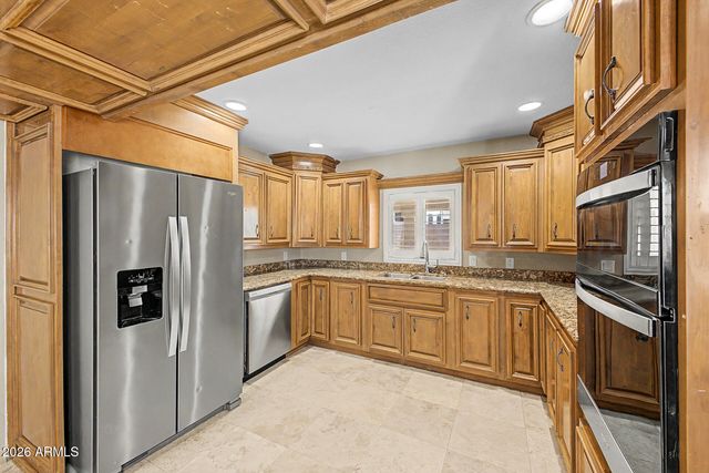 7244 W SUNNYSLOPE Lane, Peoria, AZ 85345
