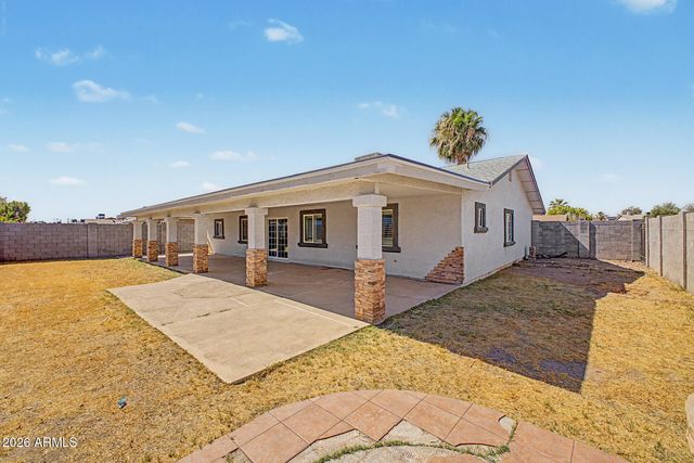 7244 W SUNNYSLOPE Lane, Peoria, AZ 85345