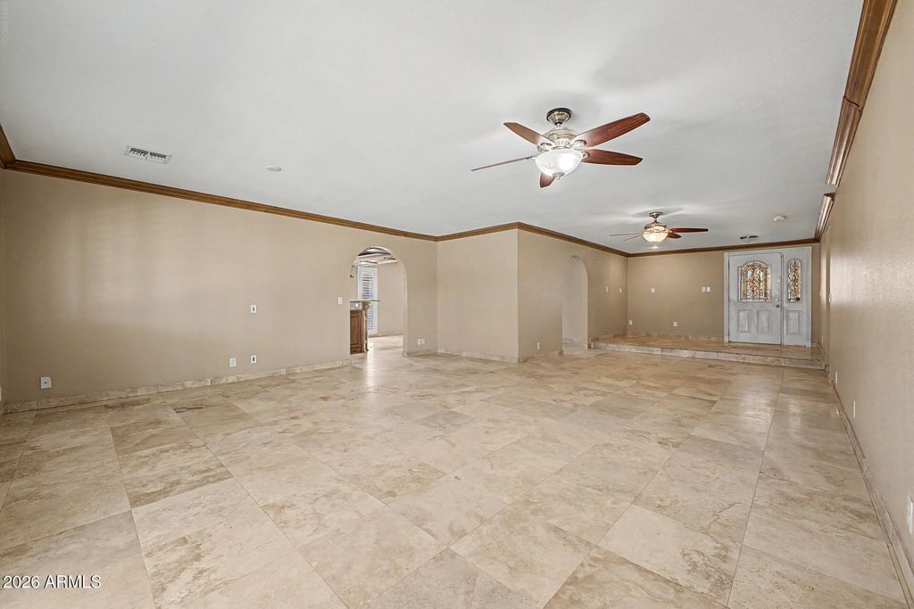 7244 W SUNNYSLOPE Lane, Peoria, AZ 85345 — photo 5