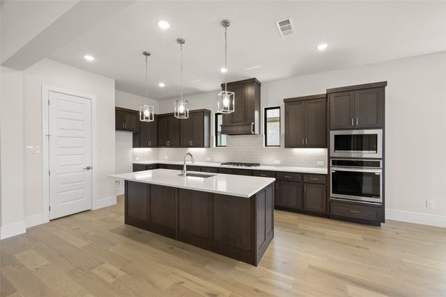 317 Fire Blade Drive, Aledo, TX 76008