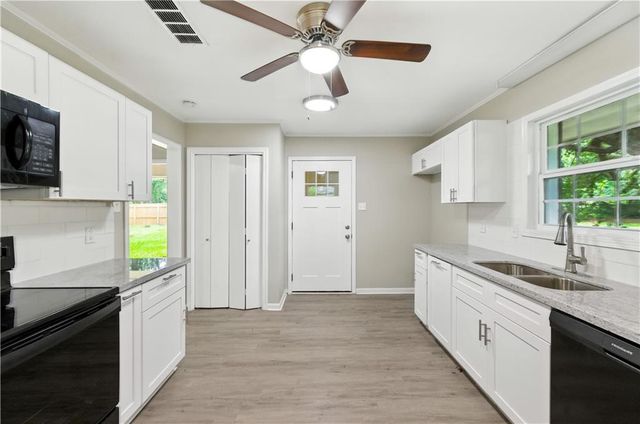 5907 JOYCE Street, Alexandria, LA 71302