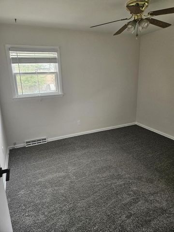 2416 N 69th STREET #2418, Wauwatosa, WI 53213