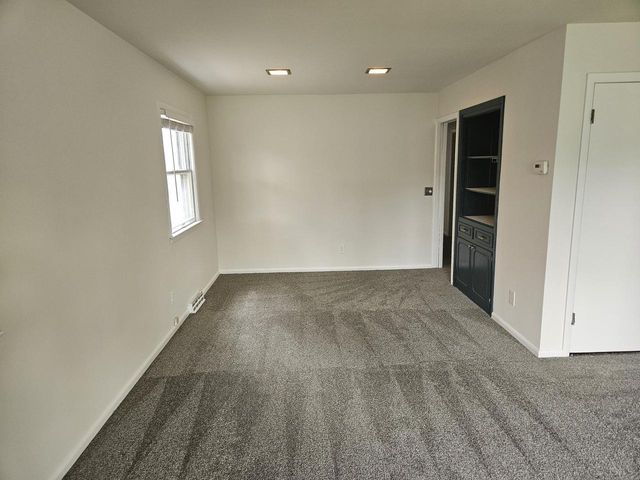 2416 N 69th STREET #2418, Wauwatosa, WI 53213