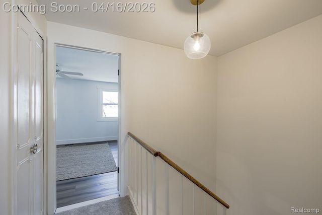 5254 Breeze Hill Place, Troy, MI 48098