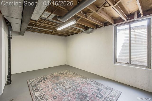 5254 Breeze Hill Place, Troy, MI 48098