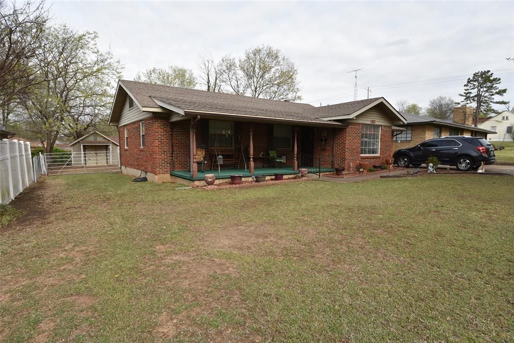 911 Mckinley Street, Seminole, OK 74868