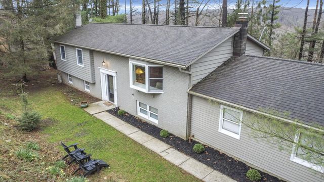291 Pinetree Drive, Granville, OH 43023