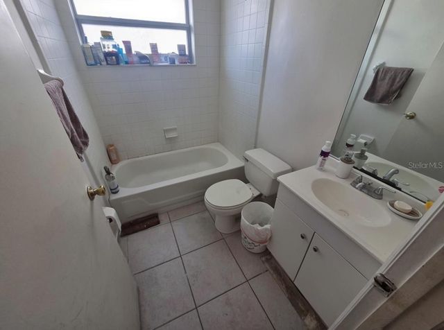 299 INDIAN POINT CIRCLE, Kissimmee, FL 34746