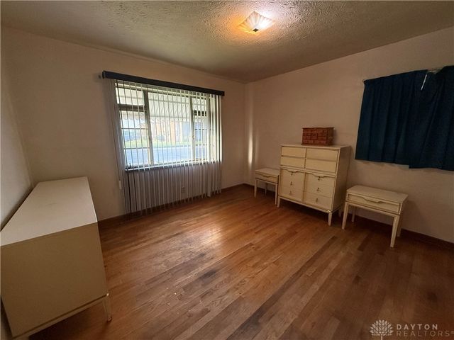 1712 E Dorothy Lane, Kettering, OH 45429