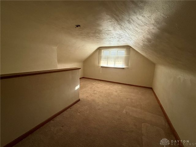 1712 E Dorothy Lane, Kettering, OH 45429