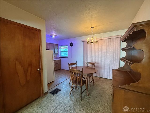 1712 E Dorothy Lane, Kettering, OH 45429