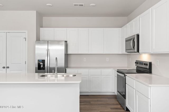 91 Maymont Street NW, Supply, NC 28462