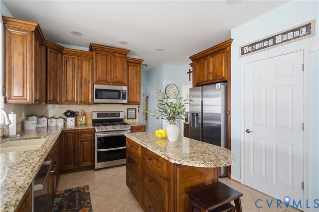 6419 Midday Ln, Mechanicsville, VA 23111