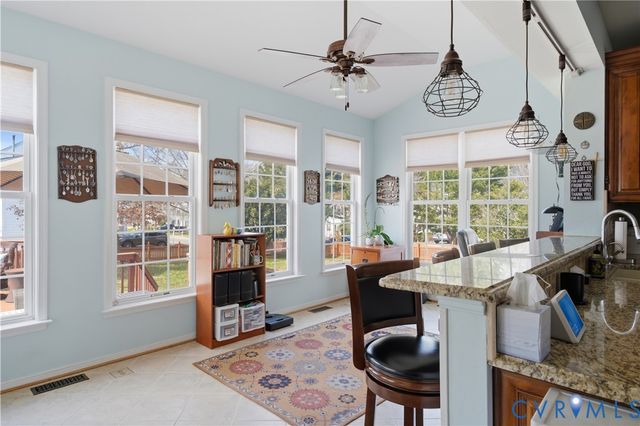 6419 Midday Ln, Mechanicsville, VA 23111