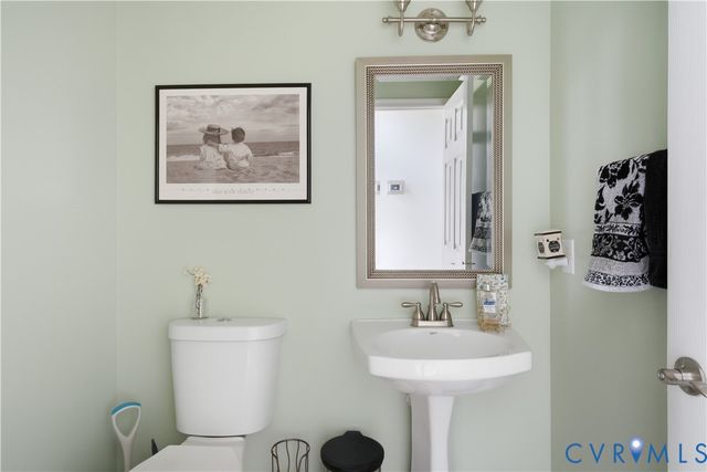 6419 Midday Ln, Mechanicsville, VA 23111