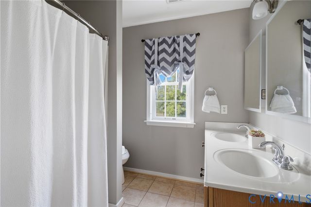 6419 Midday Ln, Mechanicsville, VA 23111