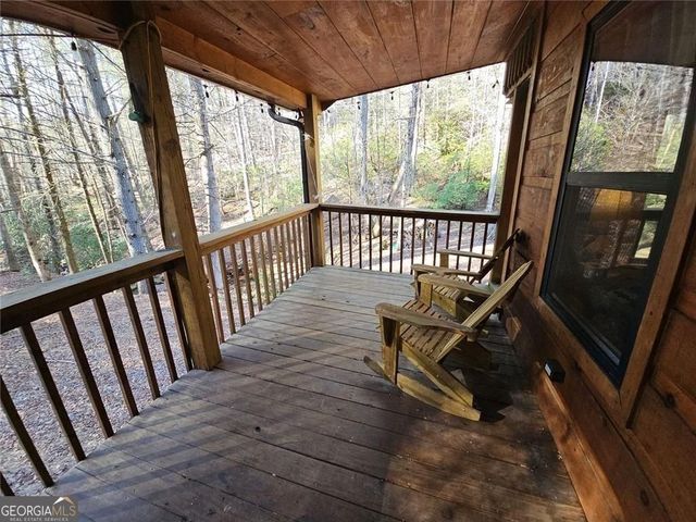 216 Sourwood Drive, Blue Ridge, GA 30513