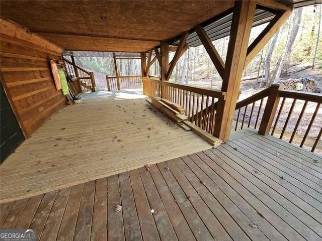 216 Sourwood Drive, Blue Ridge, GA 30513