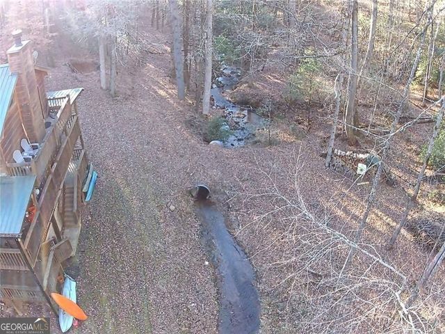 216 Sourwood Drive, Blue Ridge, GA 30513