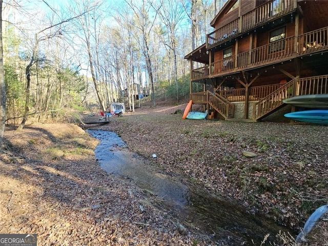 216 Sourwood Drive, Blue Ridge, GA 30513