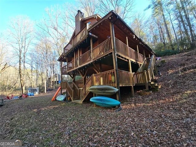 216 Sourwood Drive, Blue Ridge, GA 30513