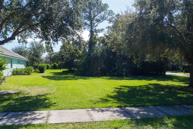 2 HOLLY COURT, Palm Coast, FL 32137