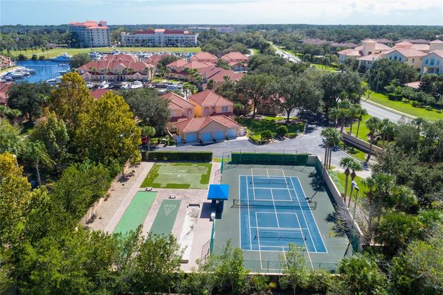 2 HOLLY COURT, Palm Coast, FL 32137