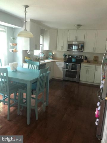 1727 PEBBLE BEACH DR, Vienna, VA 22182