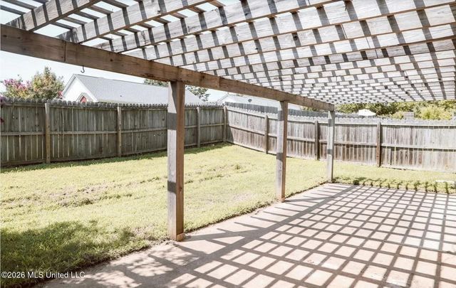 136 W Garden Terrace Drive, Oxford, MS 38655