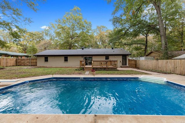 20 Lenox Road, Sherwood, AR 72120