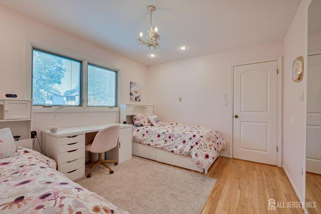 22 Celler Road, Edison, NJ 08817