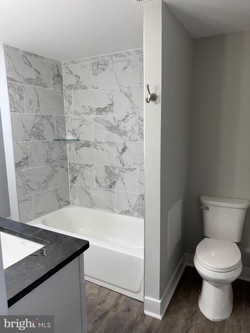 30 N PENNEWELL DR, Wilmington, DE 19809