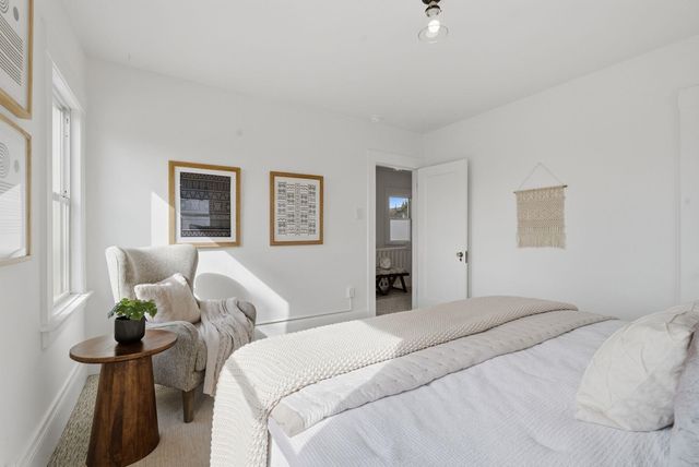 6024 6024 Mauritania Ave, Oakland, CA 94605