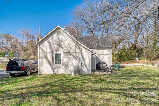 409 W Norment Avenue, Gastonia, NC 28052