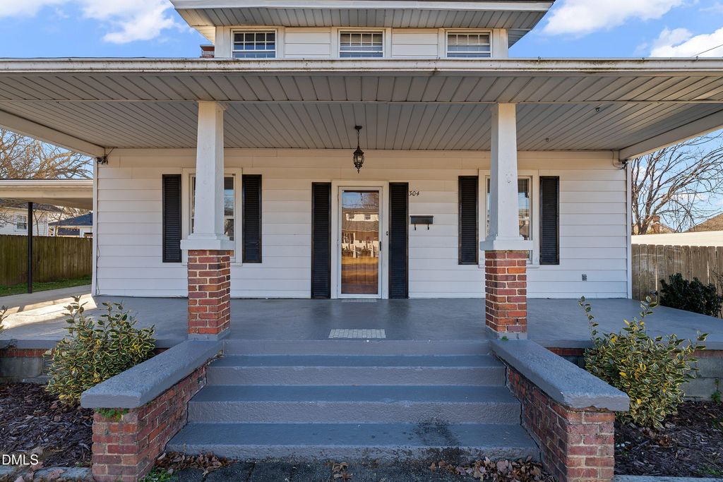 304 S 17th Street, Erwin, NC 28339