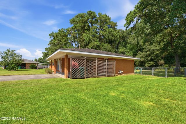 203 Thomas Nolan Drive, Lafayette, LA 70508