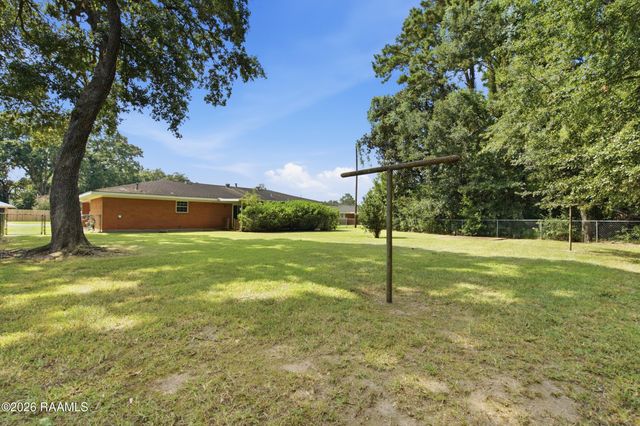 203 Thomas Nolan Drive, Lafayette, LA 70508