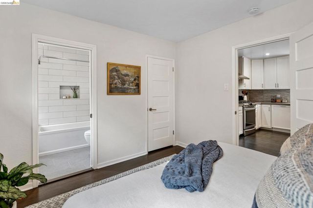5641 Miles Ave, Oakland, CA 94618