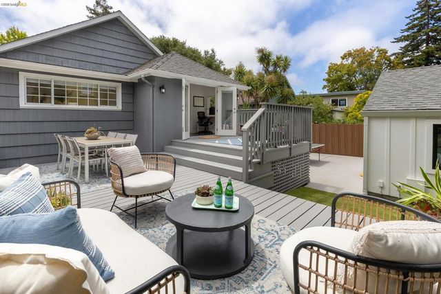 5641 Miles Ave, Oakland, CA 94618
