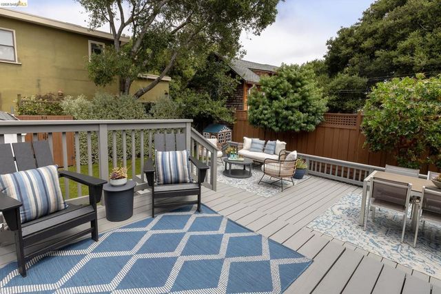 5641 Miles Ave, Oakland, CA 94618