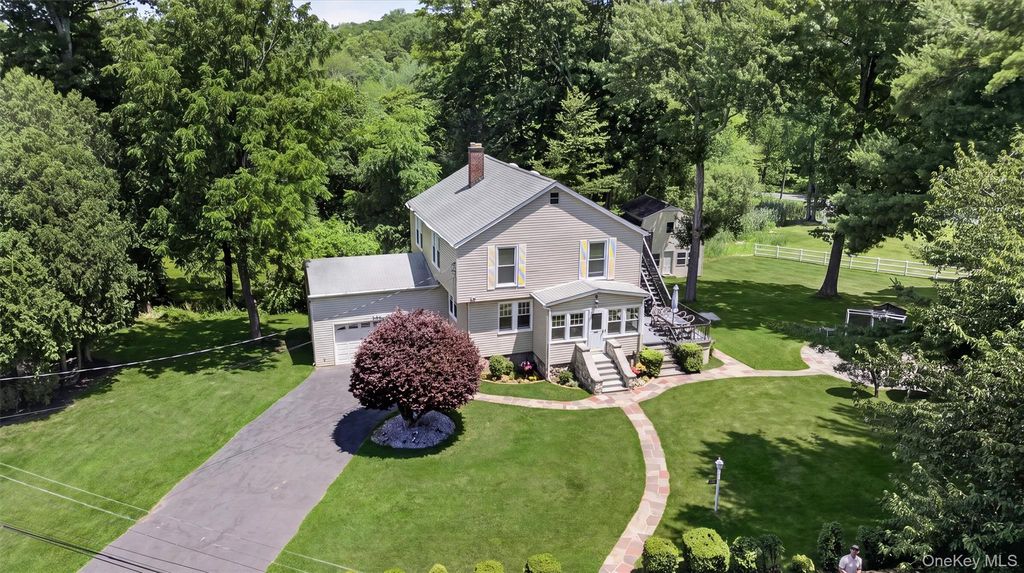 3112 Donald Court, Mohegan Lake, NY 10547