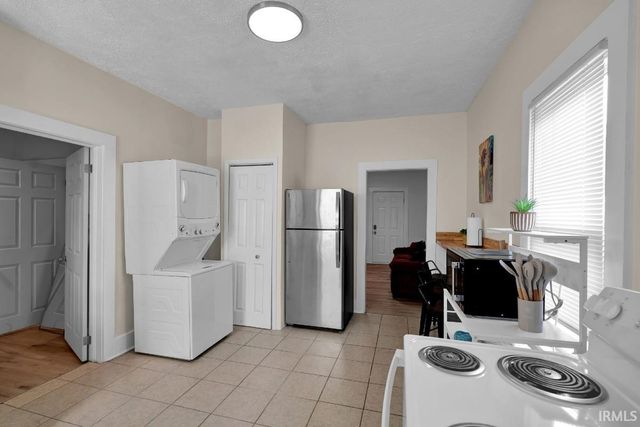 1814 Hercules Avenue, Evansville, IN 47711