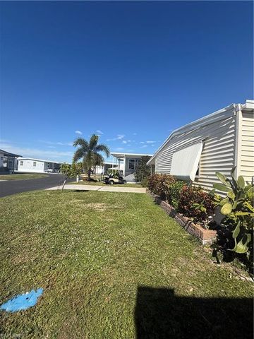 350 Shoreland DR, Fort Myers, FL 33905