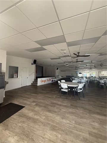 350 Shoreland DR, Fort Myers, FL 33905