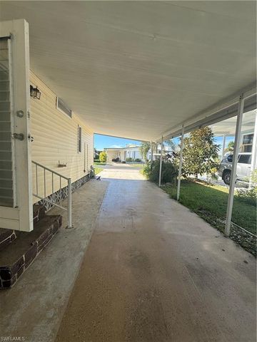 350 Shoreland DR, Fort Myers, FL 33905