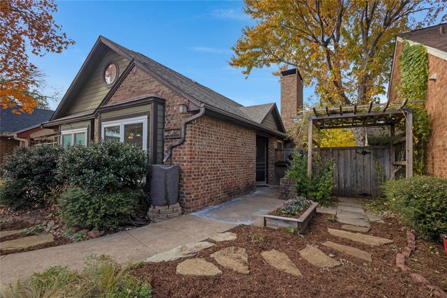 2024 Feather Lane, Lewisville, TX 75077