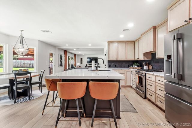 1115 N Kenwood Avenue, Broken Arrow, OK 74012